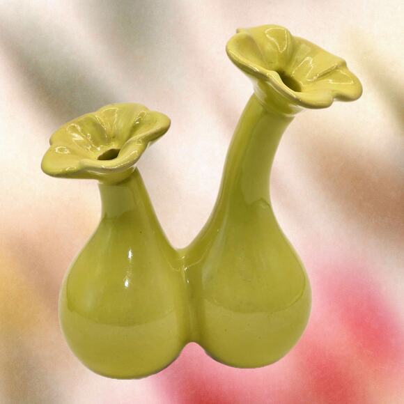 Vintage Chartreuse Double Bulb Flower Bud Vase Quirky Glazed Pottery Home Decor - Picture 1 of 6